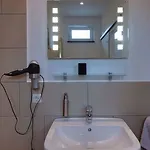 كامبوس بوردينغهاوس 4*