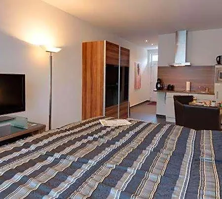 Campus Boardinghouse Hotel apartamentowy