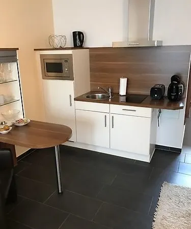 Campus Boardinghouse מלון דירות