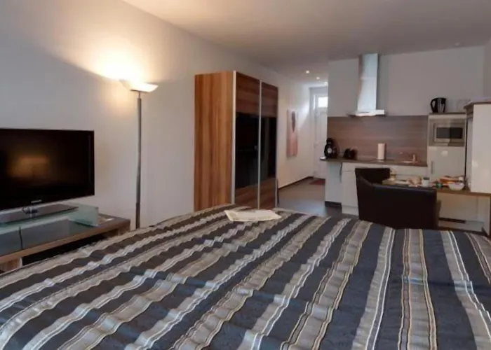 校园寄宿旅馆 4*